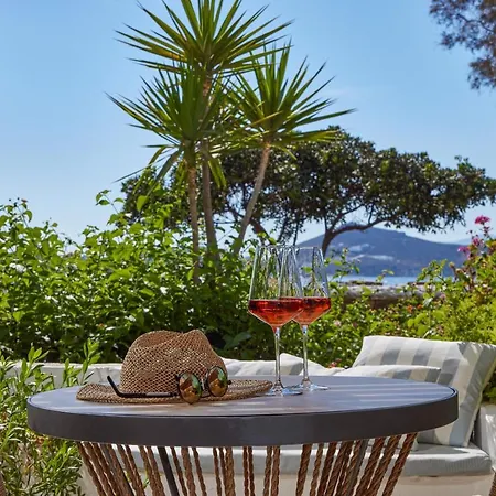 卡勒吉斯公寓酒店 Naxos City